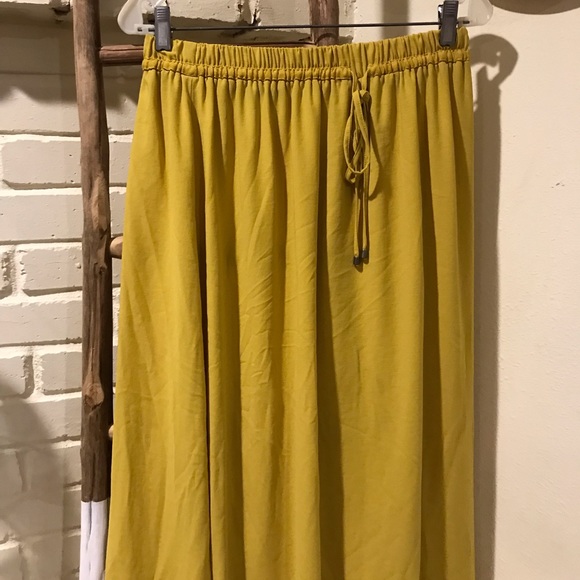 Yellow Maxi Skirt - Picture 1 of 8